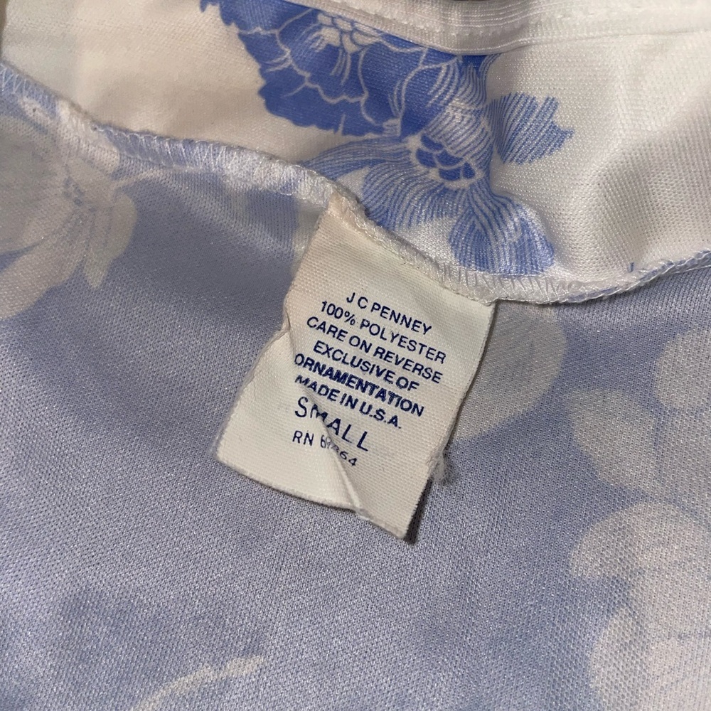 Vintage JCPenney Blue and White Floral Women's Pajama Set - Picture 6 of 6